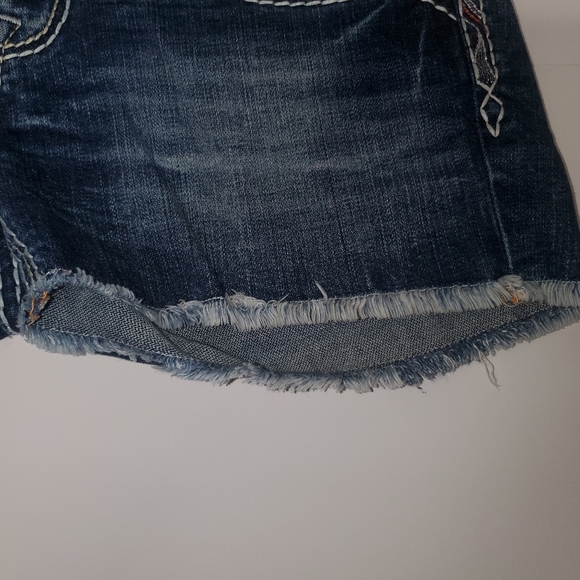 Rock Revival Bambi Denim Shorts Women's 28 Blue Jean Booty Embroided Bling Cut - Picture 6 of 16